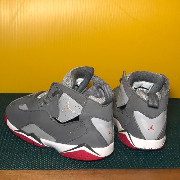 Kids Pink Air Jordan True Flight Sneakers Size 9C - Picture 8 of 8